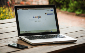 SEO e PPC: Entenda as diferenças e escolha a melhor estratégia para você